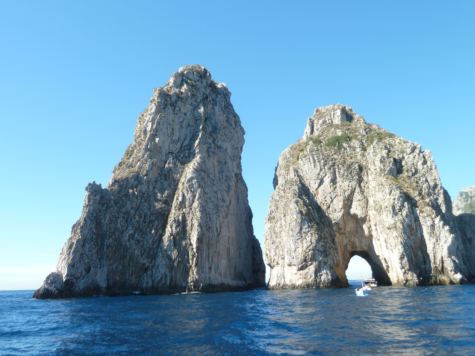 Capri, Faraglioni